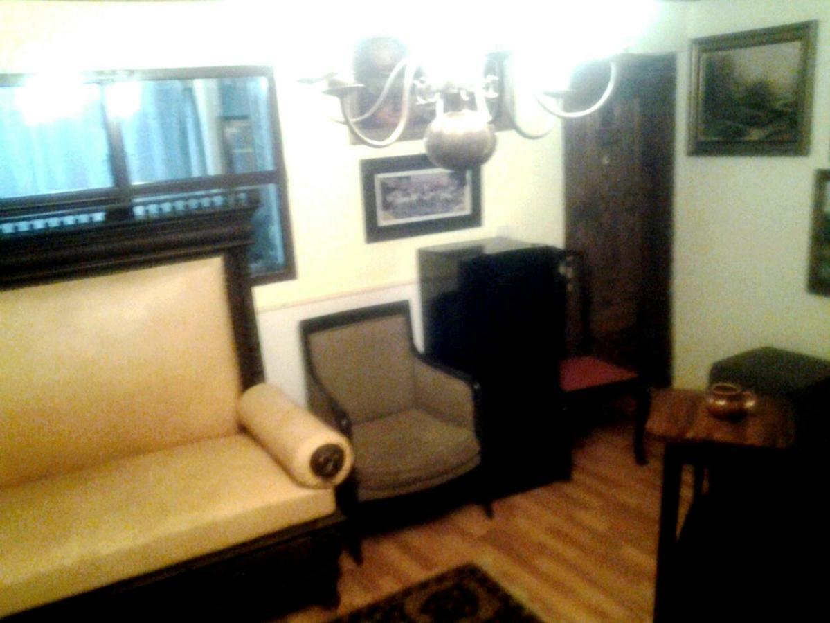 Leyla Guesthouse Castel Braszów Zewnętrze zdjęcie